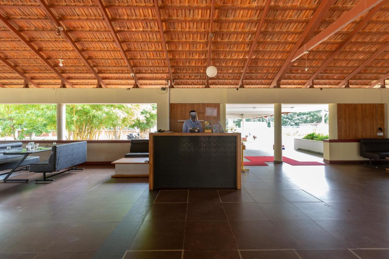 Kstdc Hotel Mayura Yagachi, Belur Belur  Εξωτερικό φωτογραφία